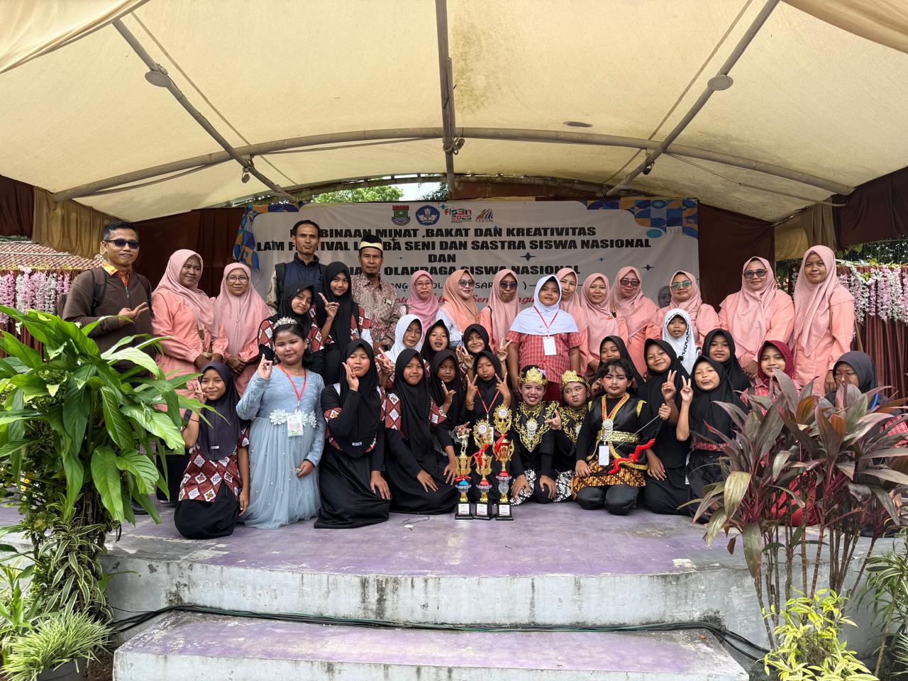 SDN Jambe 1 Raih Juara 2 Lomba Tari FLS3N Tingkat Kecamatan